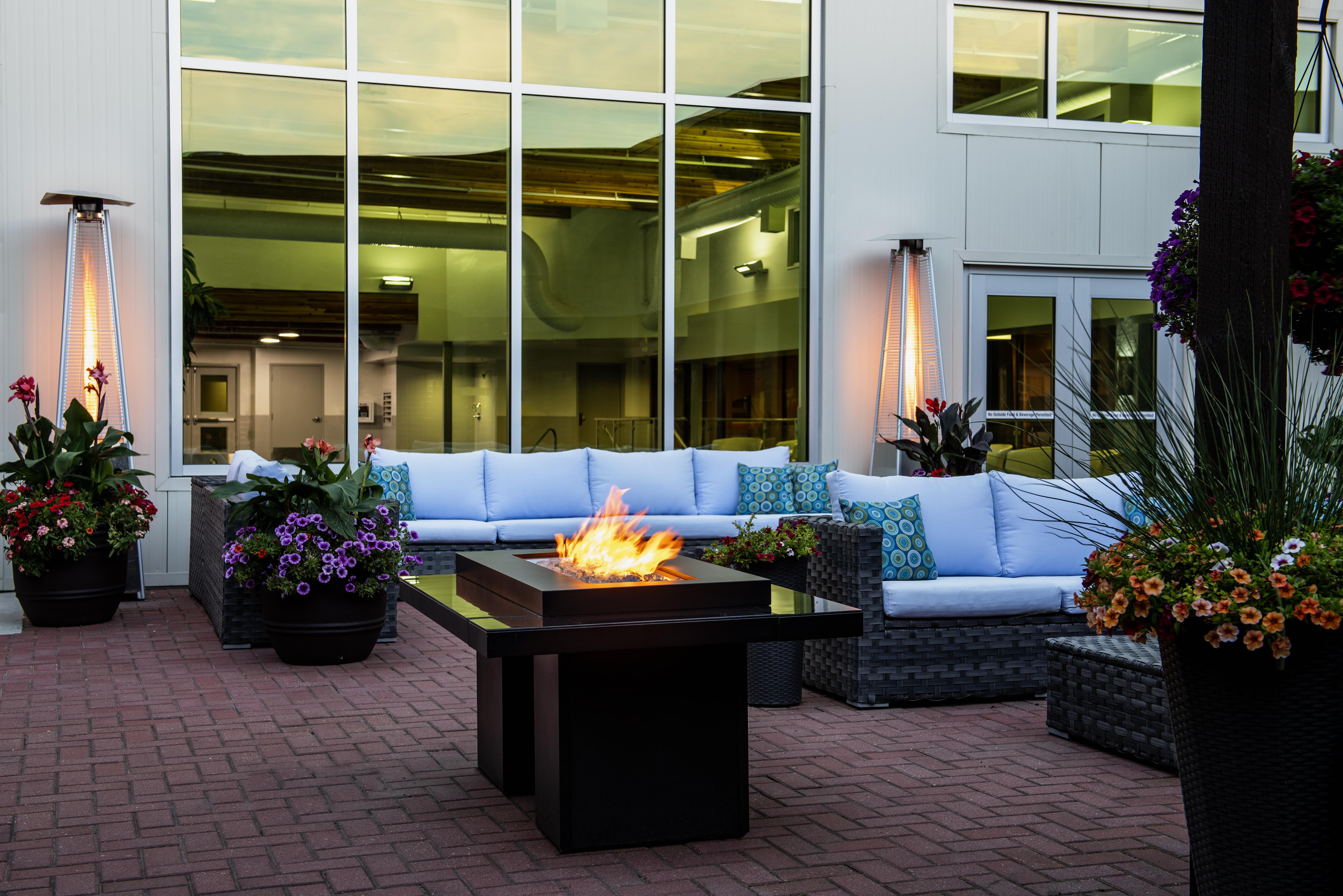 & Casino Hotel Red Deer