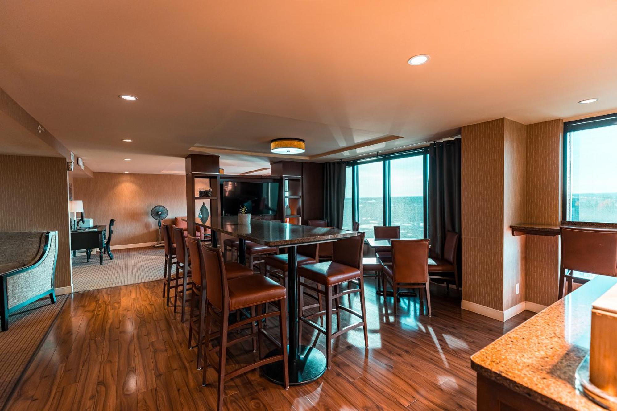 & Casino Hotel 3*